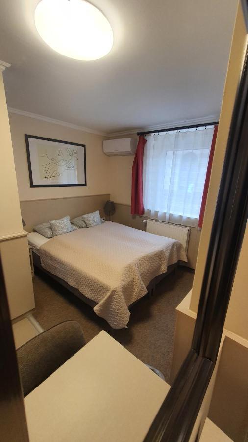 Central Motel Kecskemét Eksteriør billede